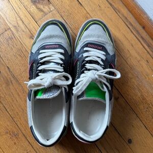 Stylish Black and Green Women's Sneakers